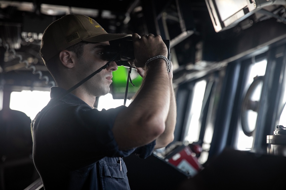 USS WAYNE E. MEYER CONDUCTS DAILY OPERATIONS