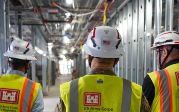 USACE commanding general visits Louisville District sites