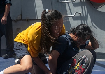 WAYNE E. MEYER CONDUCTS SRF-B COURSE