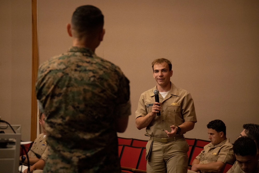SMMC Ruiz visits U.S. Merchant Marine Academy
