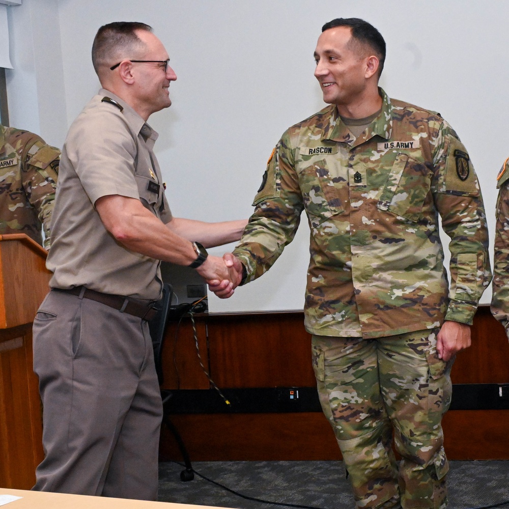 USTRANSCOM deputy commander visits Panama