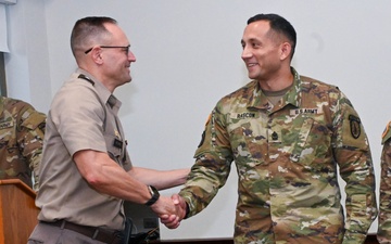 USTRANSCOM deputy commander visits Panama