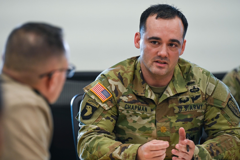 USTRANSCOM deputy commander visits Panama