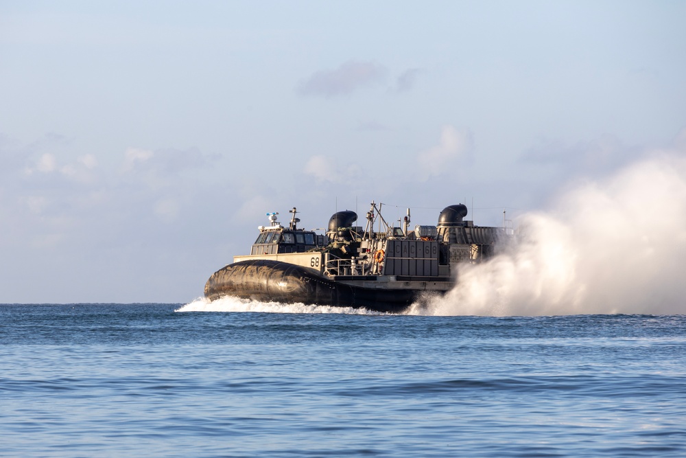 22nd MEU(SOC) | LAV Beach Insert for Amphibious Training in Puerto Rico