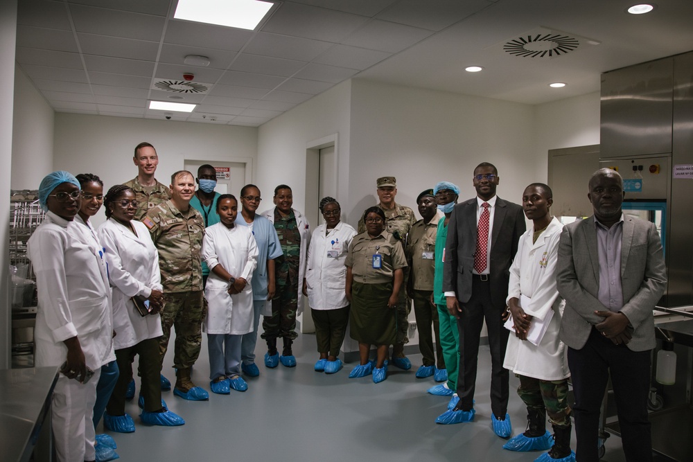 US, Angola conduct joint medical subject matter expert exchange on infection control, epidemiology