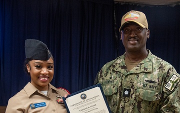 Machinist’s Mate 1st Class Tahirah Geter Advances and Reenlists in the Navy