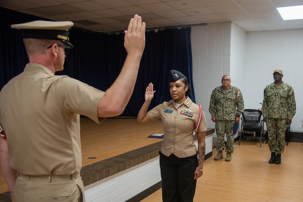 Machinist’s Mate 1st Class Tahirah Geter Advances and Reenlists in the Navy