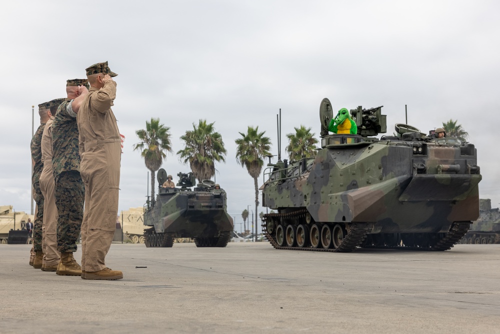 Assault Amphibian School holds AAV Sundown Ceremony at Camp Pendleton