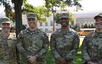 MILITARY LEADERS PROVIDE MEDICAL AID TO BICYCLIST IN ANACOSTIA PARK