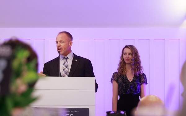Oceanside Chamber of Commerce honors Camp Pendleton Marines