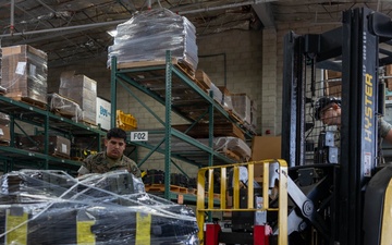 1st Maintenance Battalion awarded the Secretary of Defense Field-Level Award