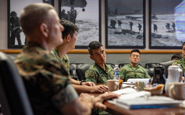 MARFORPAC - Singapore Army Staff Talks Day 2