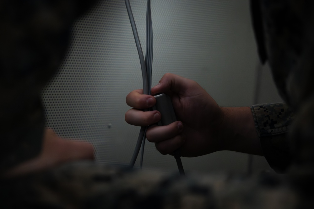 2/23 Marines Conduct Audiogram Tests
