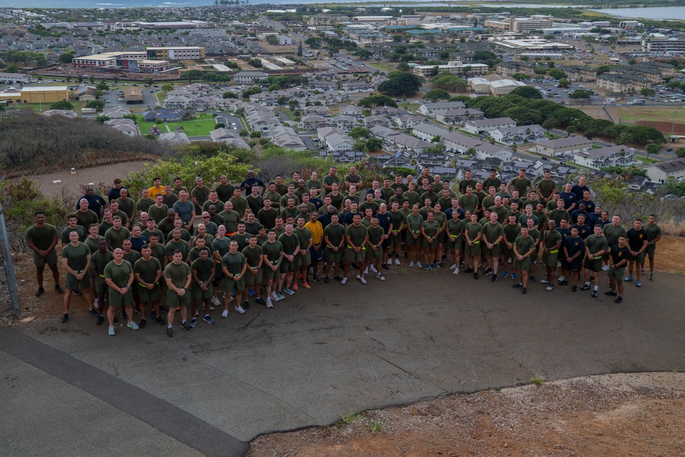 MAG-24 senior enlisted leaders climb Kansas Tower Hill