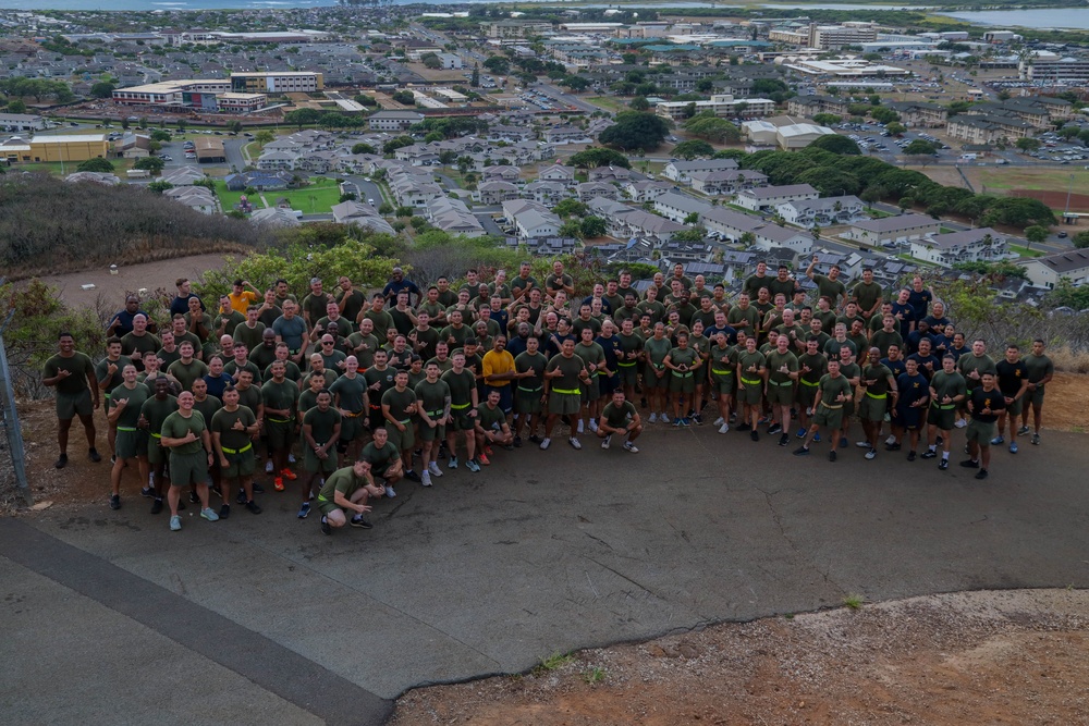 MAG-24 senior enlisted leaders climb Kansas Tower Hill