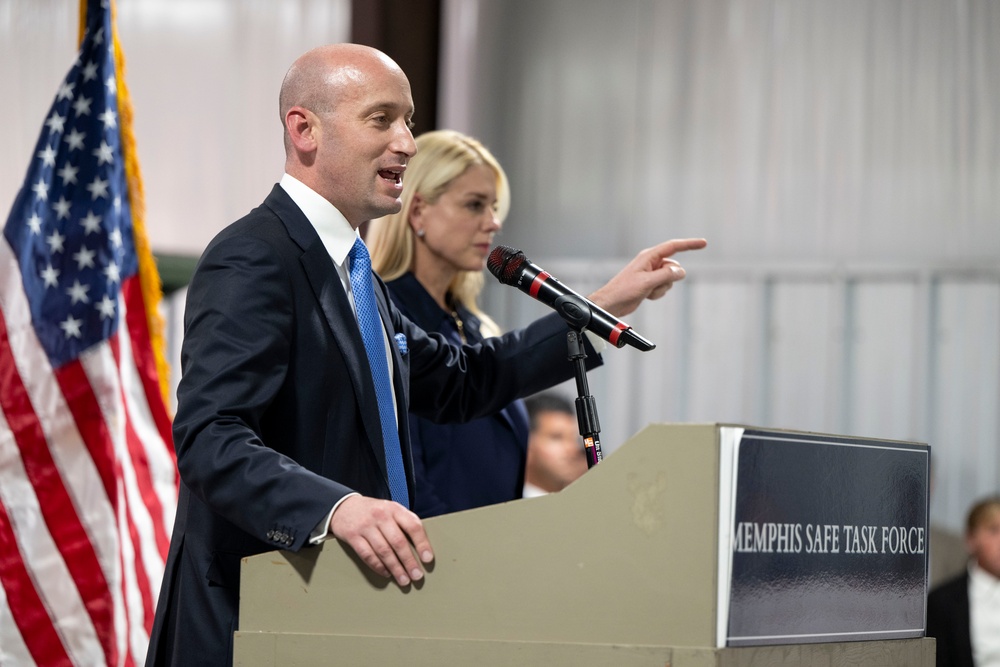 SW Hegseth, AG Bondi, WH DCoS Miller Travel to Memphis