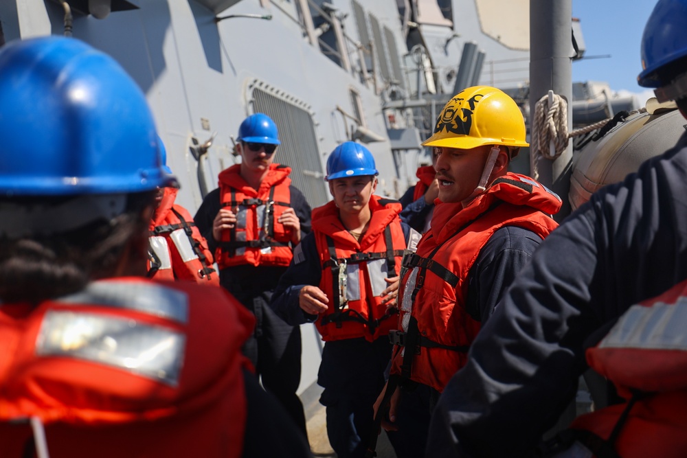 USS Paul Ignatius (DDG 117) conducts Small Boat Operations