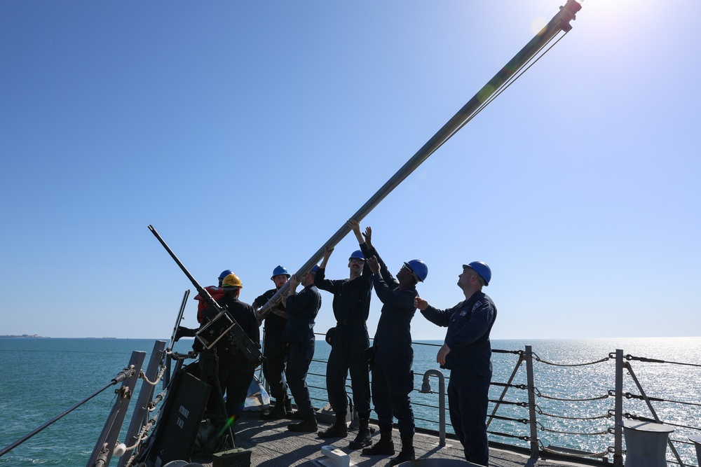 USS Paul Ignatius (DDG 117) conducts Sea-and-anchor evolution