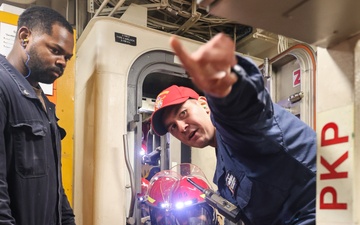 Damage Control Drill in Engineering Spaces aboard USS Paul Ignatius (DDG 117)
