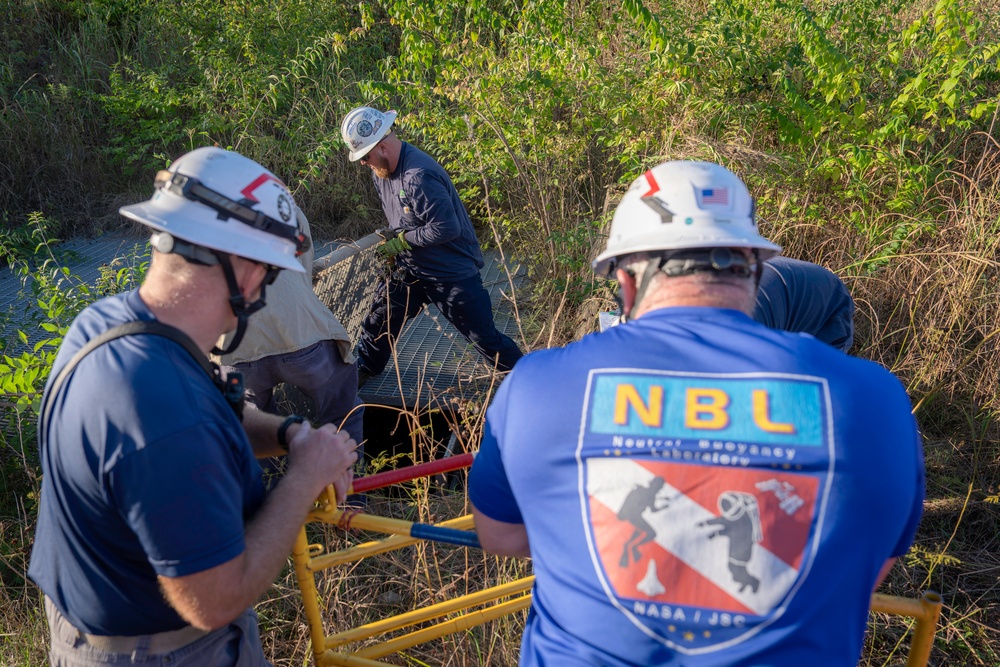 USACE tests circuit breakers at McAlpine Locks and Dam