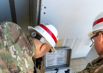 USACE tests circuit breakers at McAlpine Locks and Dam