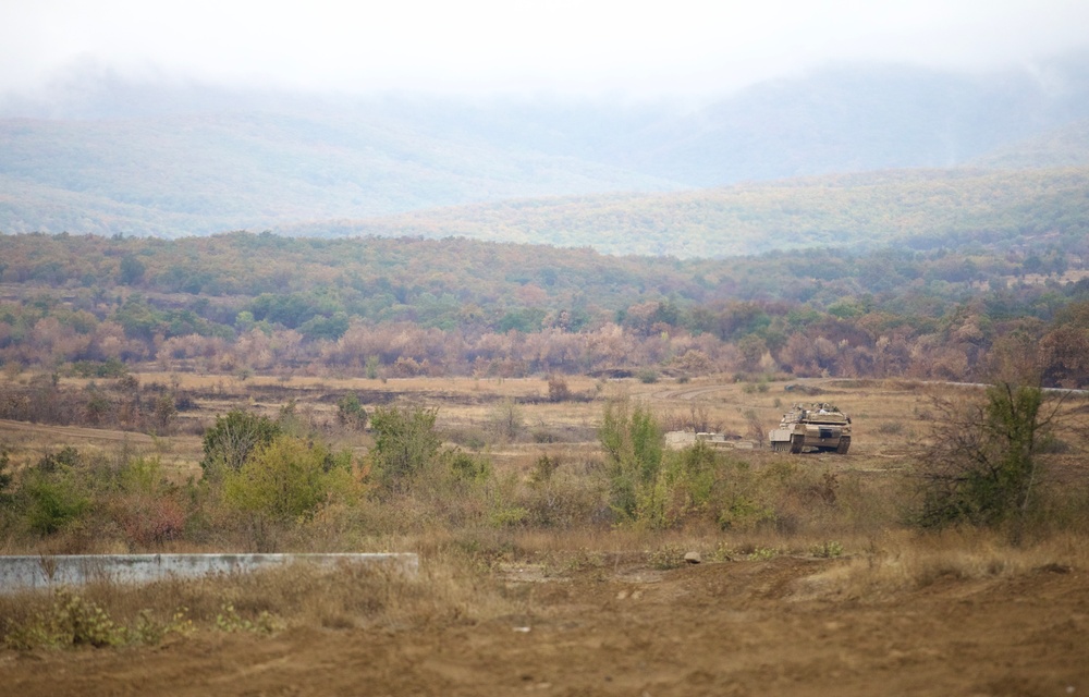 1st ABCT, 1st Infantry Division, M1A2 Abrams Conduct Table V Gunnery at Novo Selo Training Area