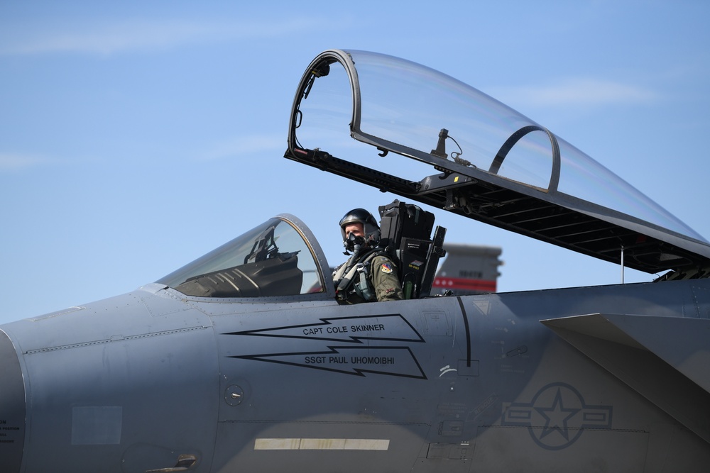 A chapter closed, 104th Fighter  Wing Commander takes final flight