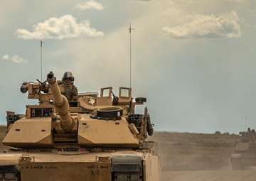 1-68AR, 3ABCT qualify on M1A1 Abrams Tank