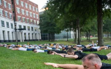 Military members assigned to the Defense Threat Reduction Agency (DTRA), conduct a joint physical training (PT) session at DTRA headquarters on Fort Belvoir, Va. Sep. 19, 2025.