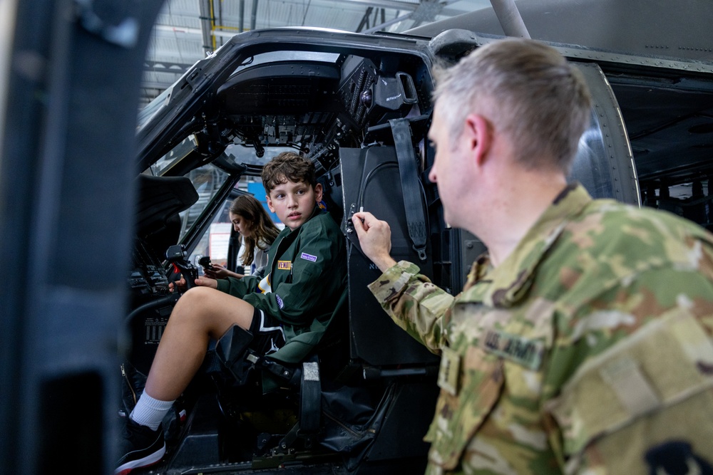 Make-A-Wish Minnesota, Minnesota Vikings, service members grant wishes