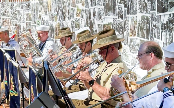 U.S. 7th Fleet Band in Brisbane