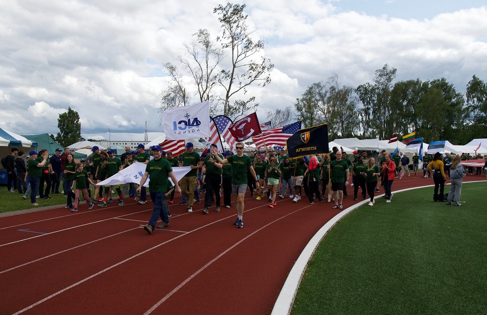 Installation Fundraiser for Make-A-Wish