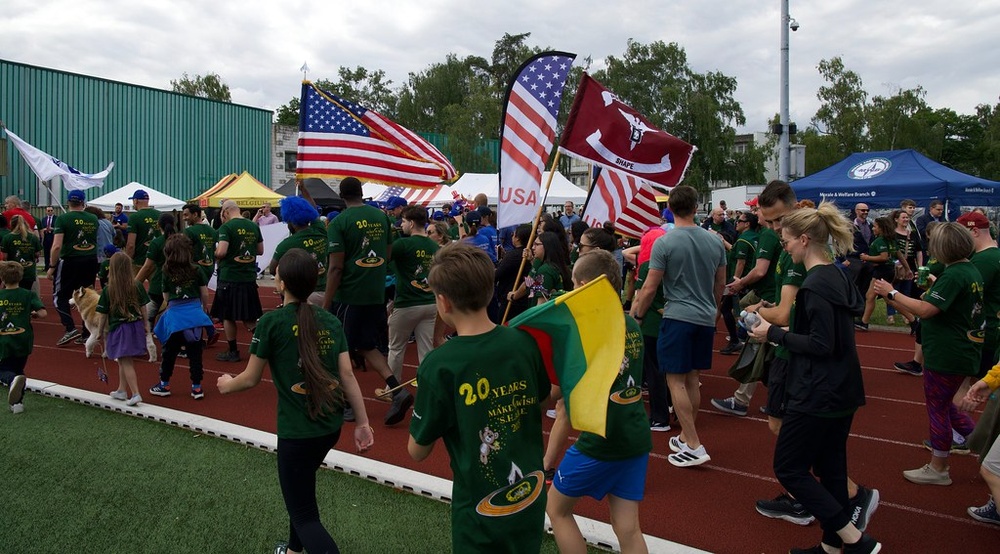 Installation Fundraiser for Make-A-Wish