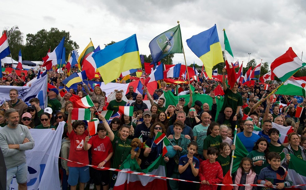 Installation Fundraiser for Make-A-Wish