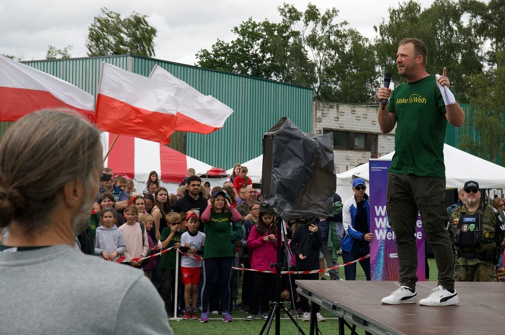 Installation Fundraiser for Make-A-Wish