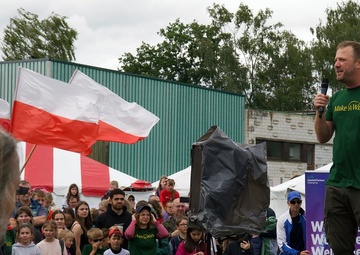 Installation Fundraiser for Make-A-Wish