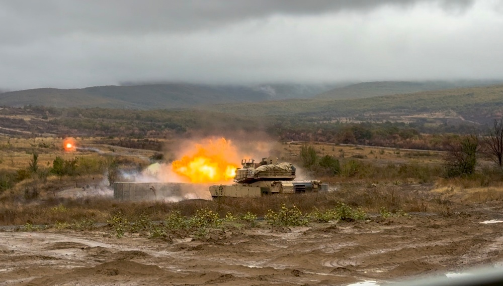 1st ABCT, 1st Infantry Division, M1A2 Abrams Conduct Table VI Gunnery at Novo Selo Training Area