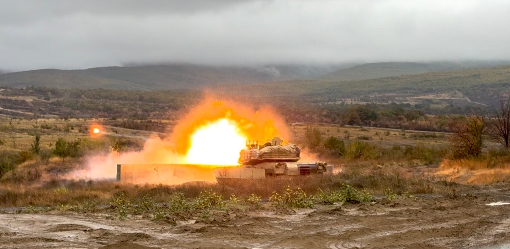 1st ABCT, 1st Infantry Division, M1A2 Abrams Conduct Table VI Gunnery at Novo Selo Training Area