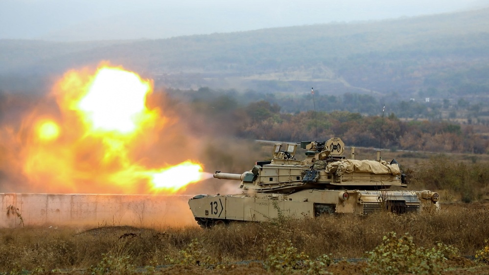1st ABCT, 1st Infantry Division, M1A2 Abrams Conduct Table V Gunnery in Bulgaria