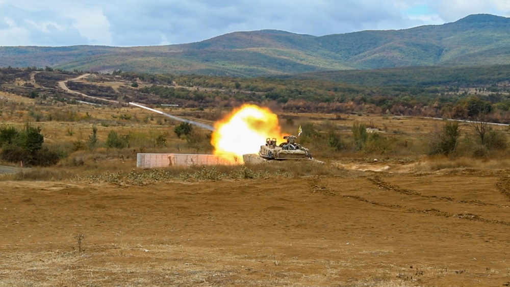 1st ABCT, 1st Infantry Division, M1A2 Abrams Conduct Table V Gunnery in Bulgaria