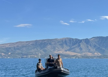 EODMU 8 Participates in APMCM