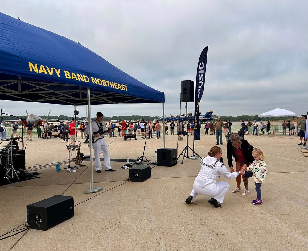 Rhode Island Sound at &quot;Thunder Over New Hampshire&quot;