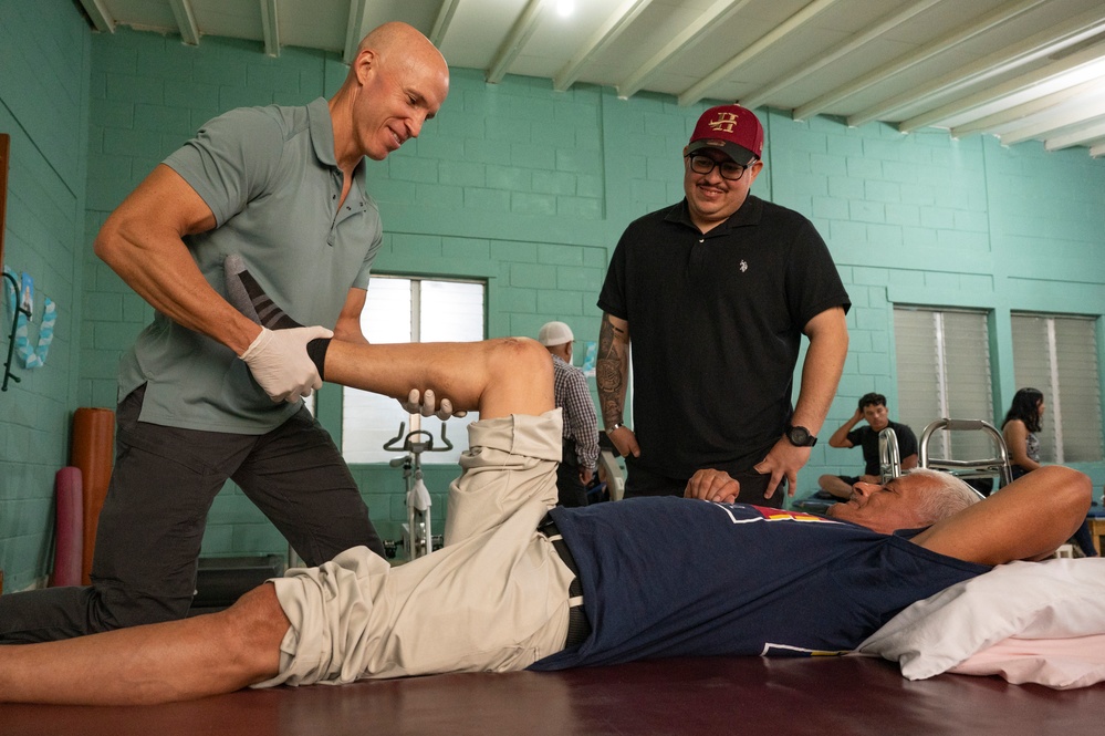 Meaning beyond movement: JTF-Bravo physical therapist provides hope to Honduran communities