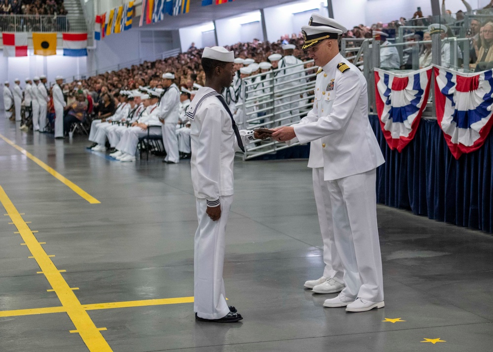 Recruit Training Command Oct. 2, 2025 Pass-In-Review
