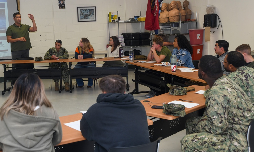 Sailors hold professional military education workshop