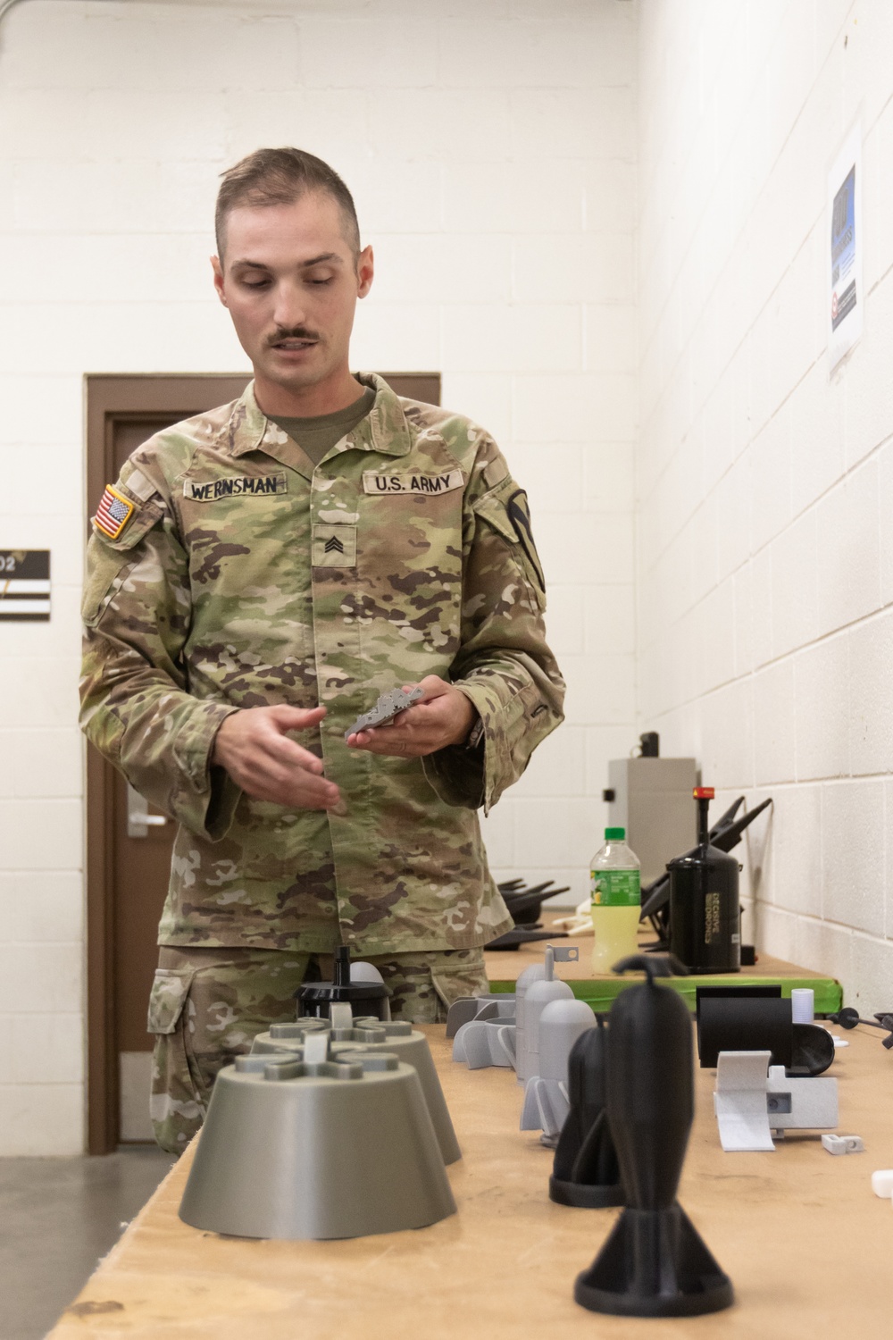 Troopers showcase 3D-printed equipment from 1st Cavalry lab