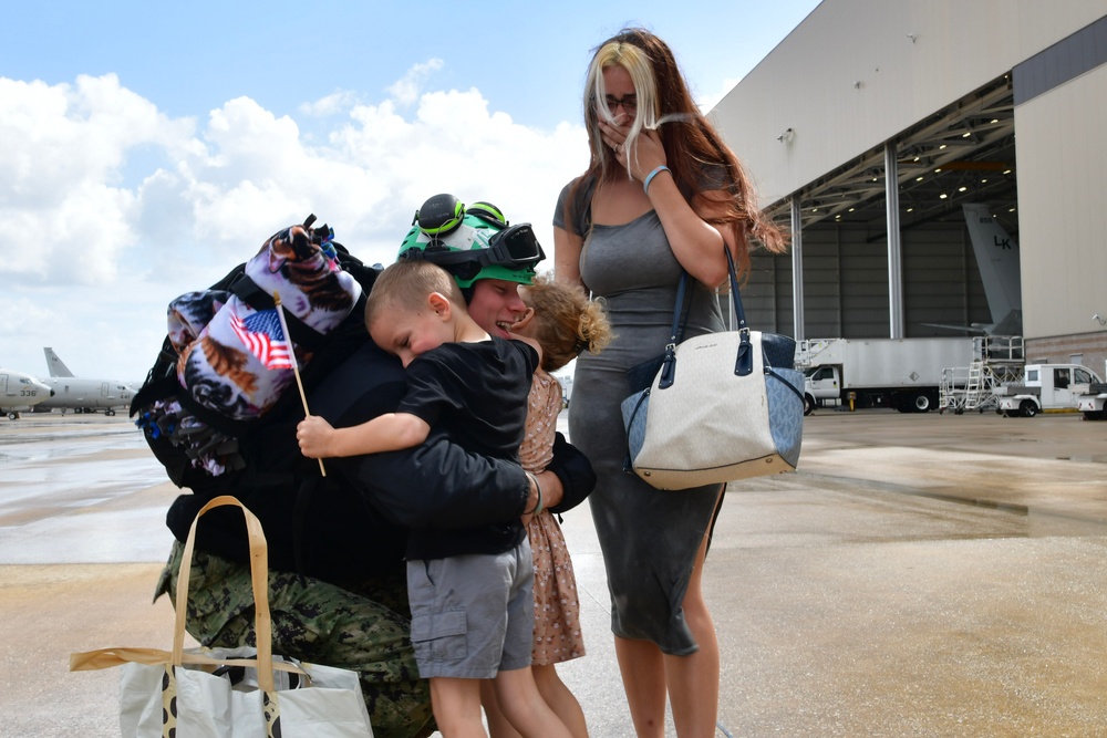 Patrol Squadron Five (VP-5) Homecoming