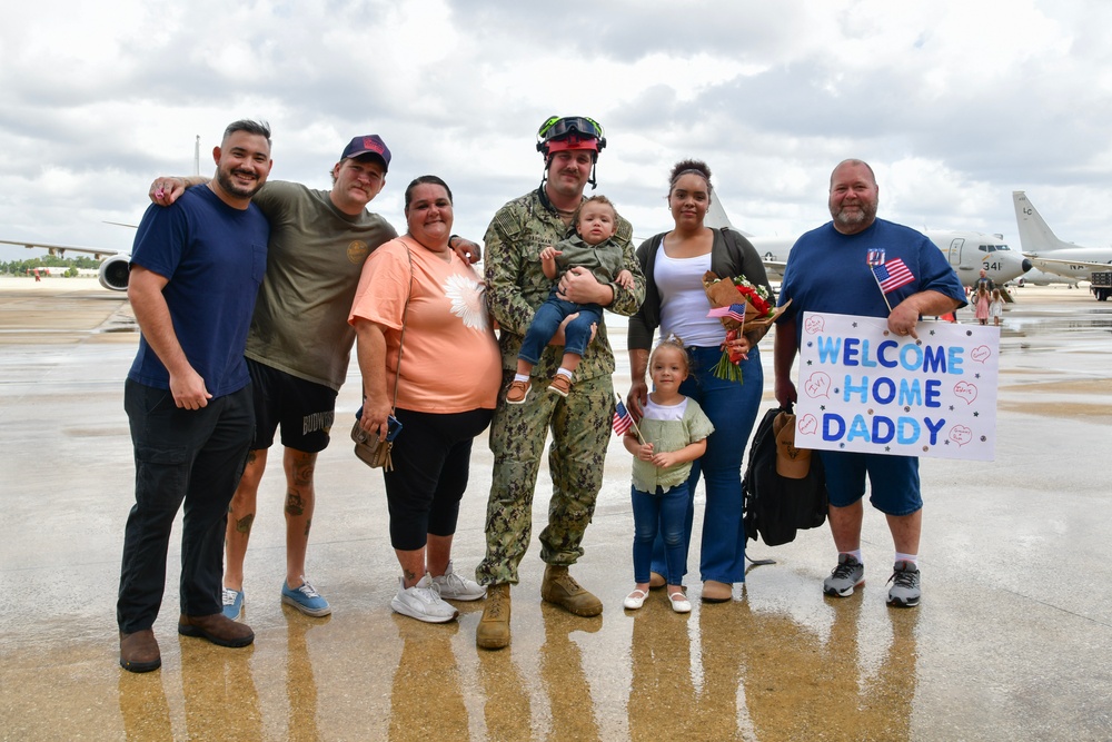 Patrol Squadron Five (VP-5) Homecoming