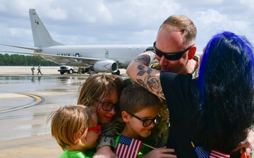 Patrol Squadron Five (VP-5) Homecoming