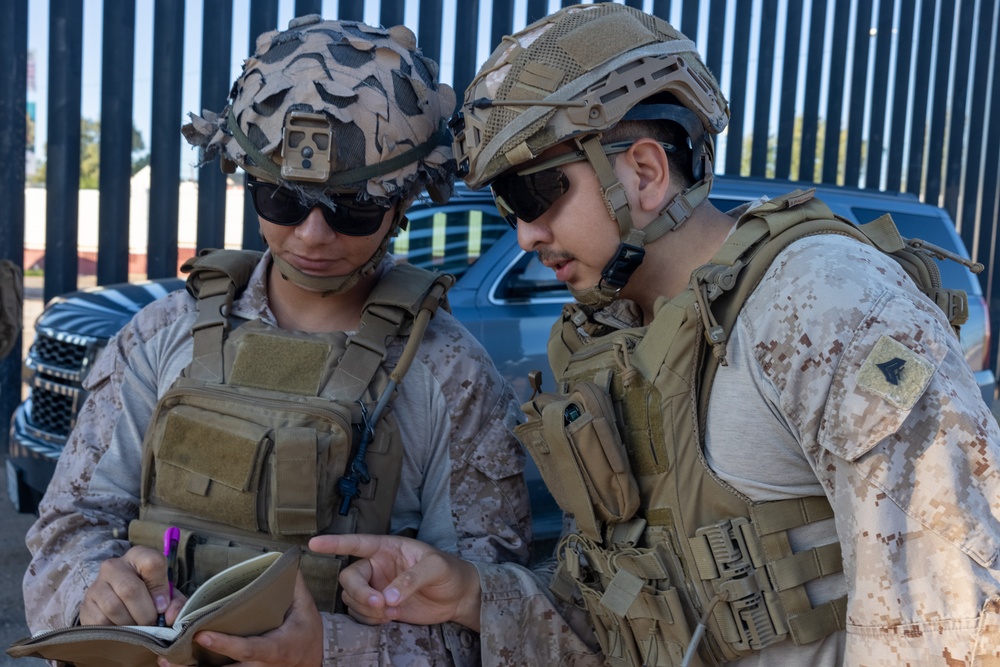 Combat Logistics Battalion 15 surveys high traffic site for illegal crossing at El Centro